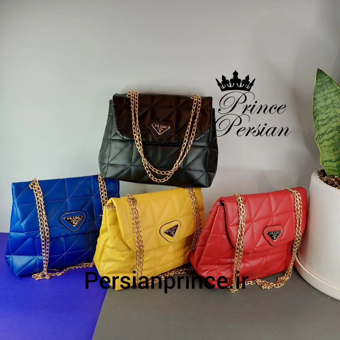 کیف زنانه پردا زنجیردار وارداتی از کشور ترکیه
