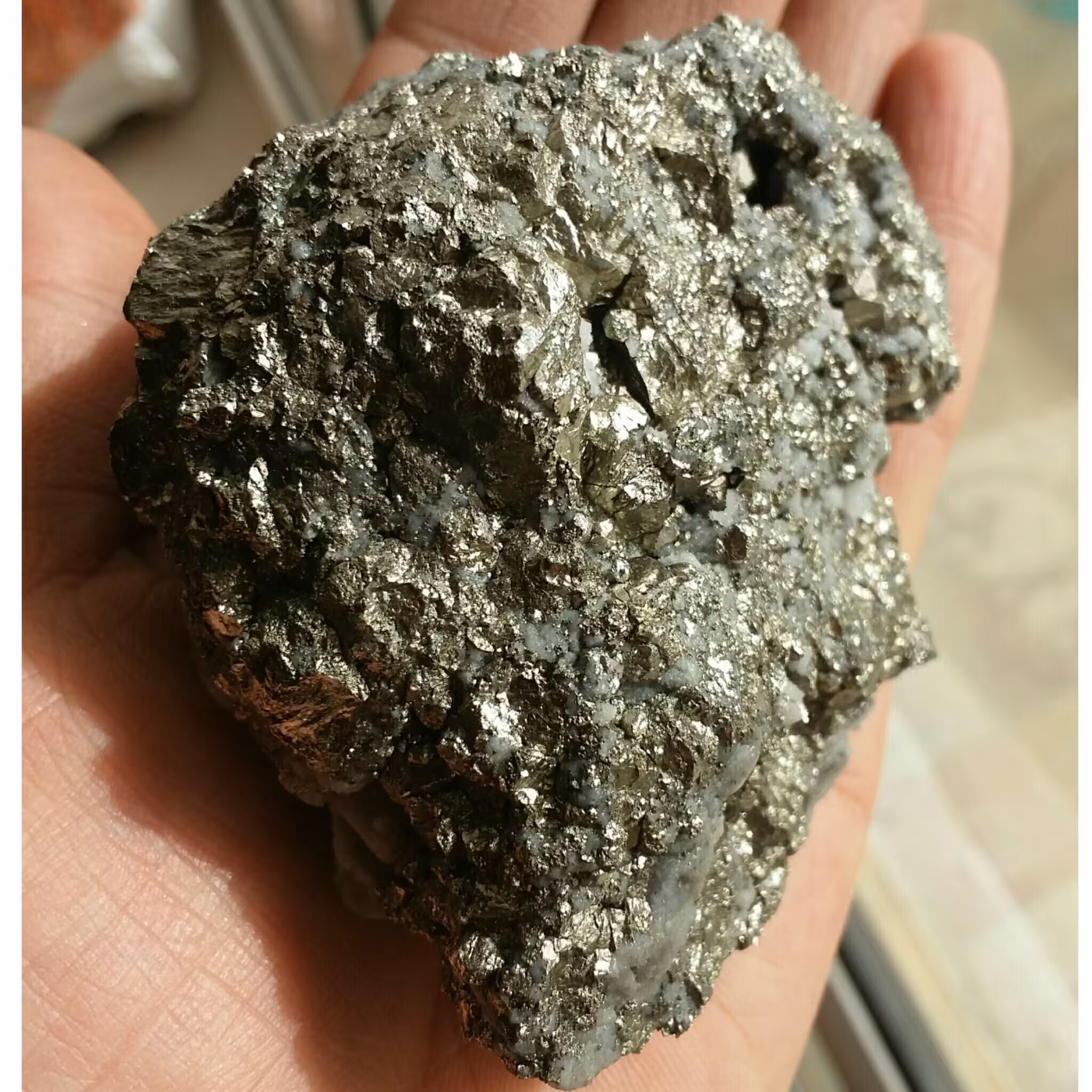 سنگ راف غوووولپیکر وارداتی پیریت طلایی ملقب به سنگ طلا  100 در 100 طبیعی خاااص