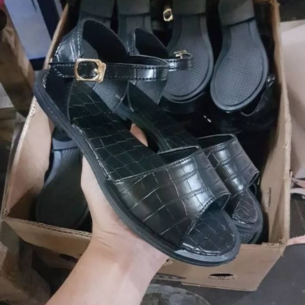 صندل زنانه رکابدار