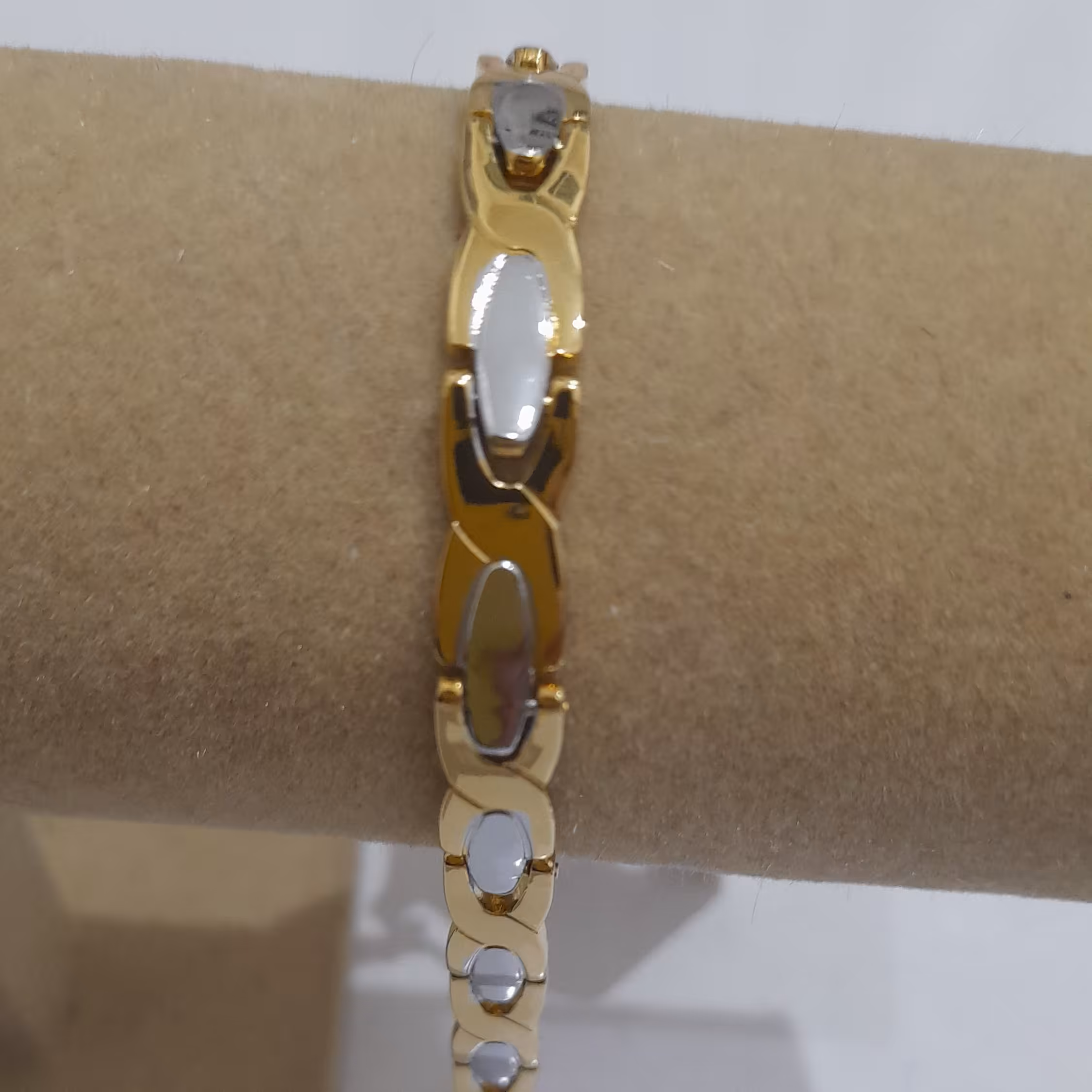 دستبند استیل رنگ ثابت دورنگ نقره ای طلایی