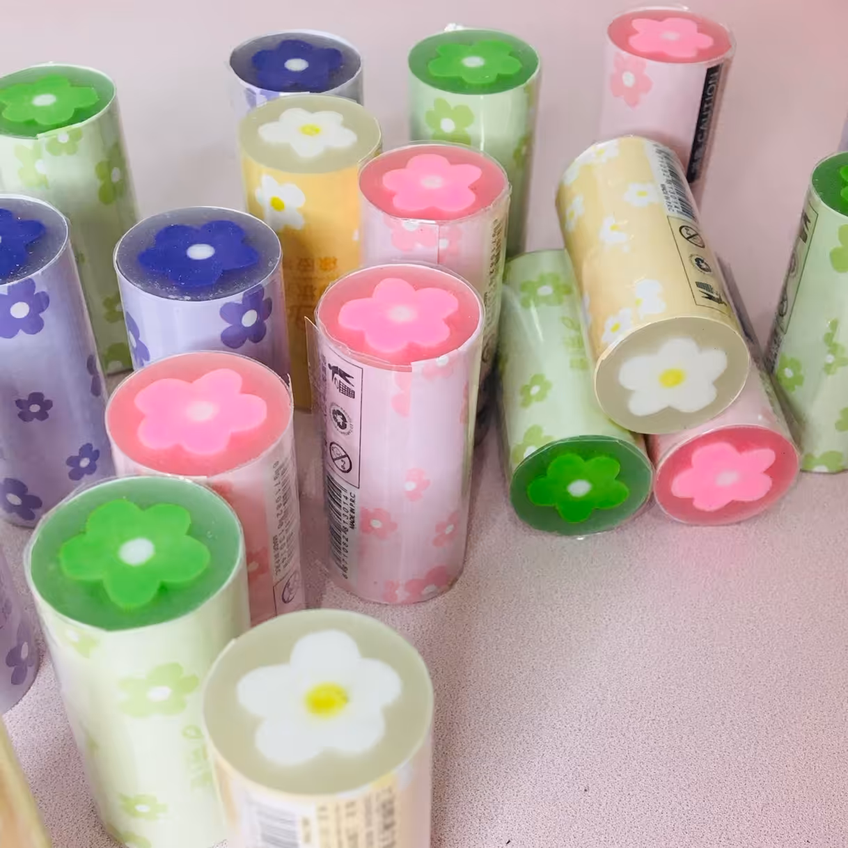 پاکن مغزدار ژله ای گل فوق العاده با کیفیت 