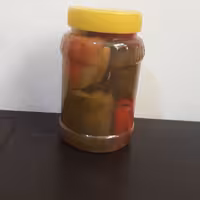 ترشی فلفل دلمه ای شکم پر