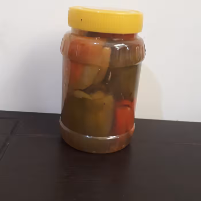 ترشی فلفل دلمه ای شکم پر