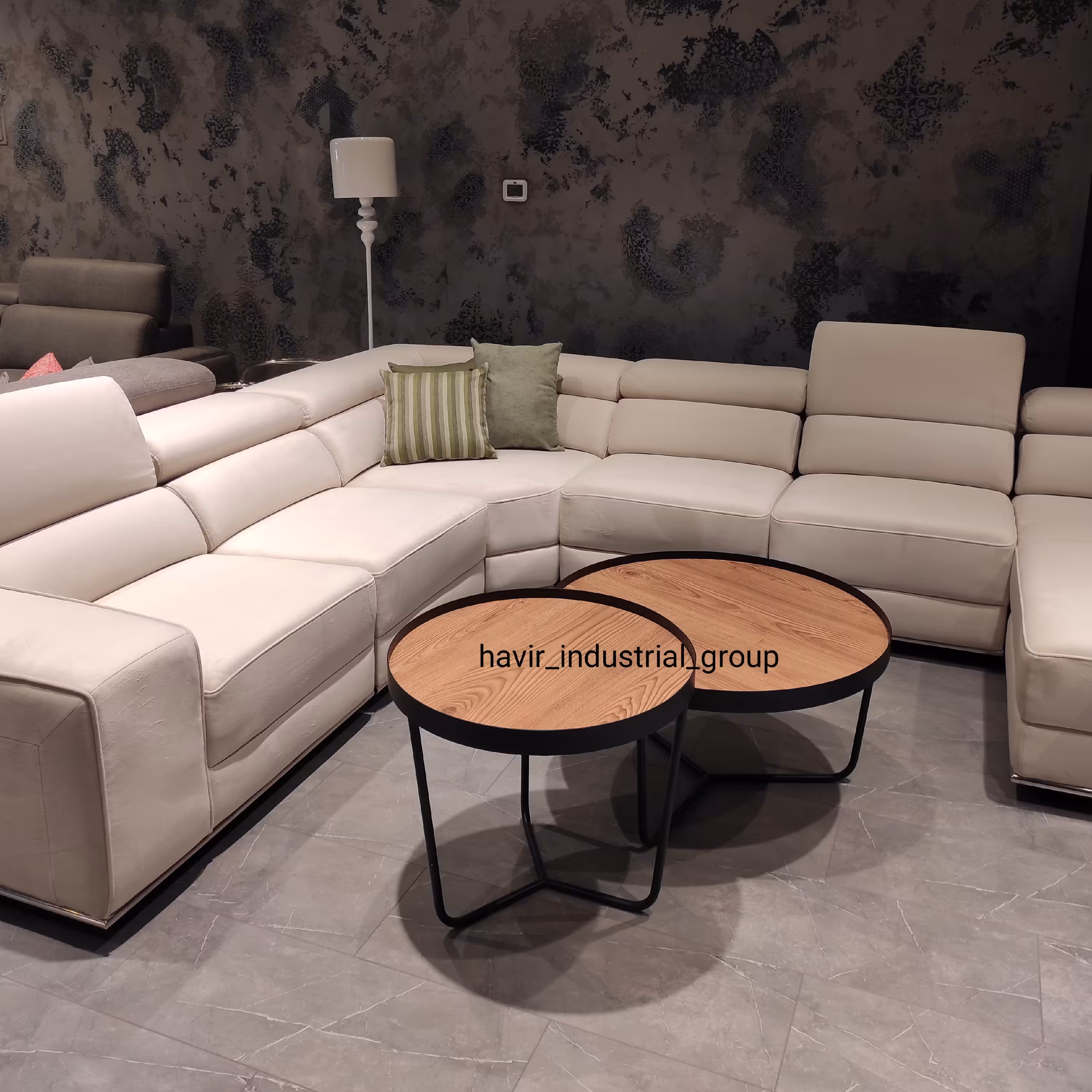 جلومبلی دو تیکه پایه فلز صفحه ام دی اف