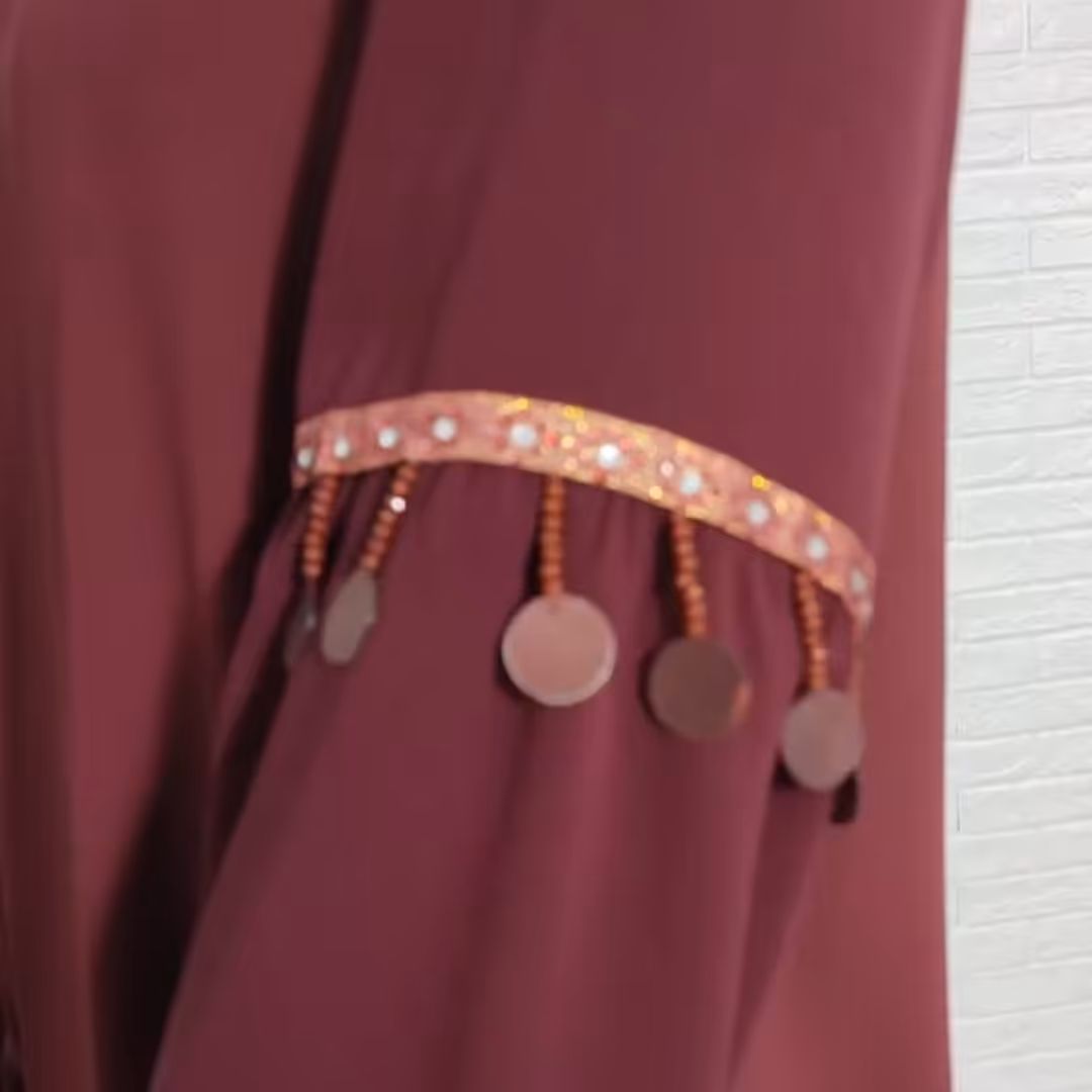 مانتو کرپ حریر سایز بزرگ موجود در سایزهای 48 و50و52و54