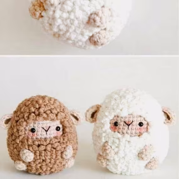 عروسک دستبافت ببعی جاکلیدی با سایز  تقریبی 9 سانت و قابل سفارش در رنگبندی دلخواه شما 