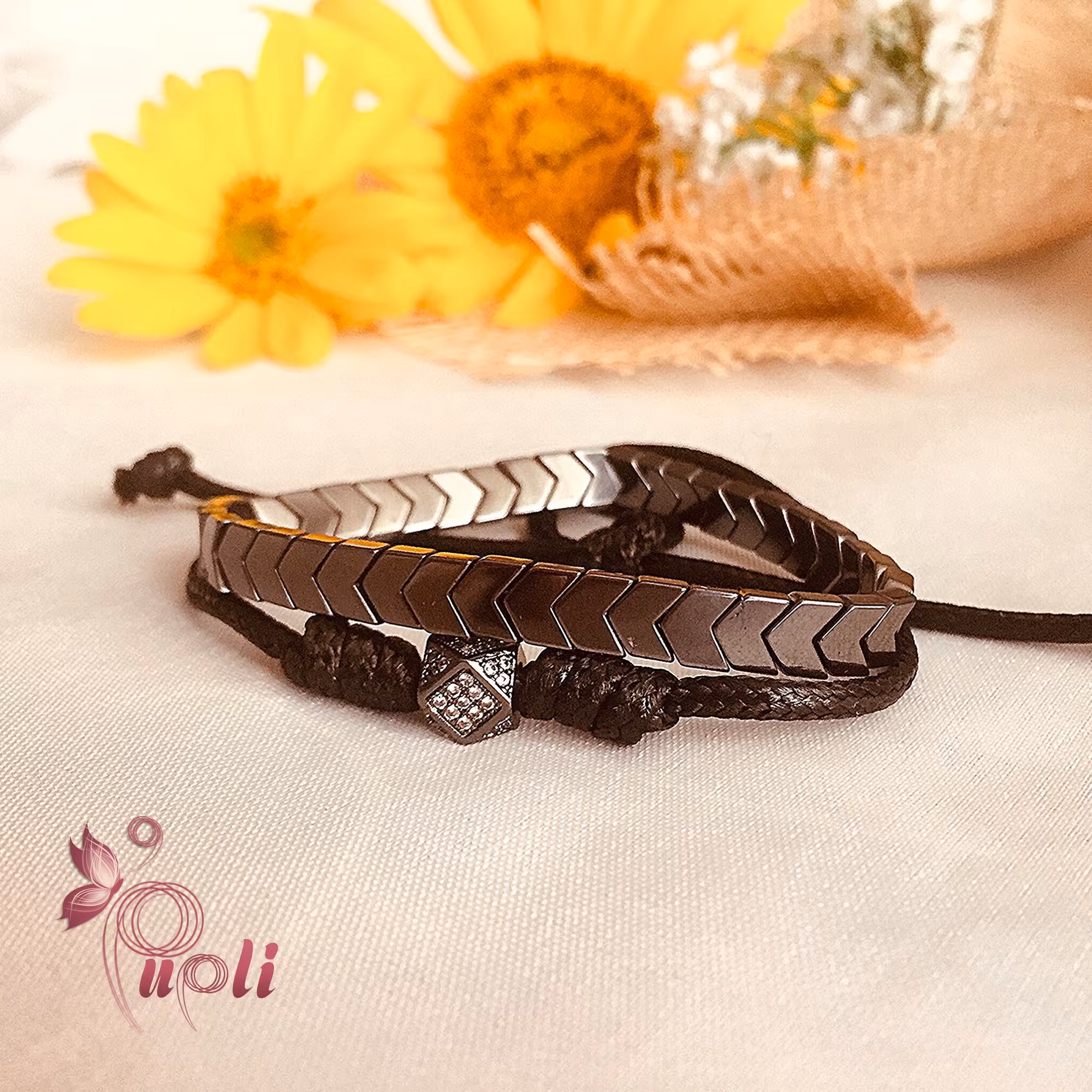 دستبند حدید و پلاک