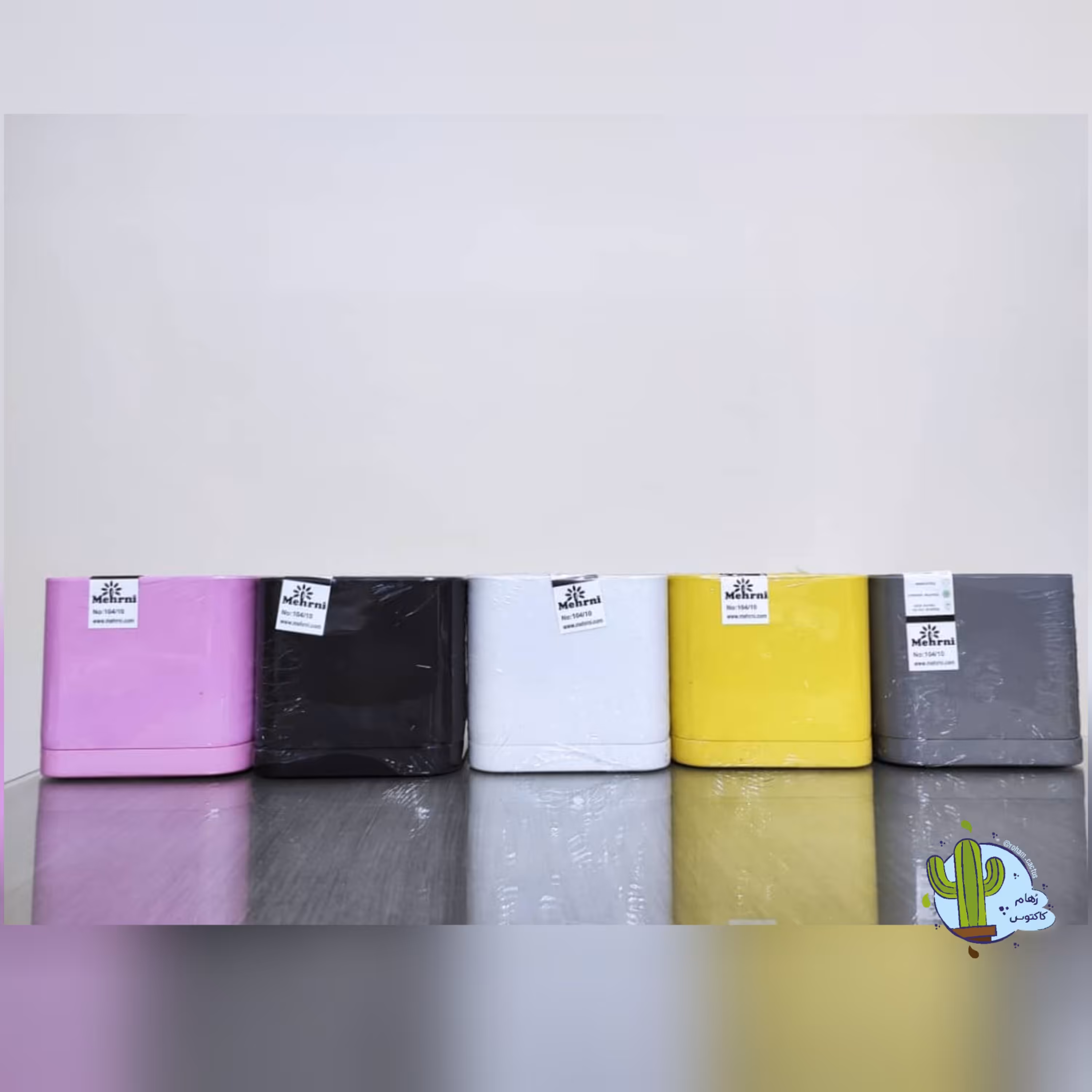 گلدان پلیمری 104 مکعبی مهرنی سایز 10 رنگ مشکی