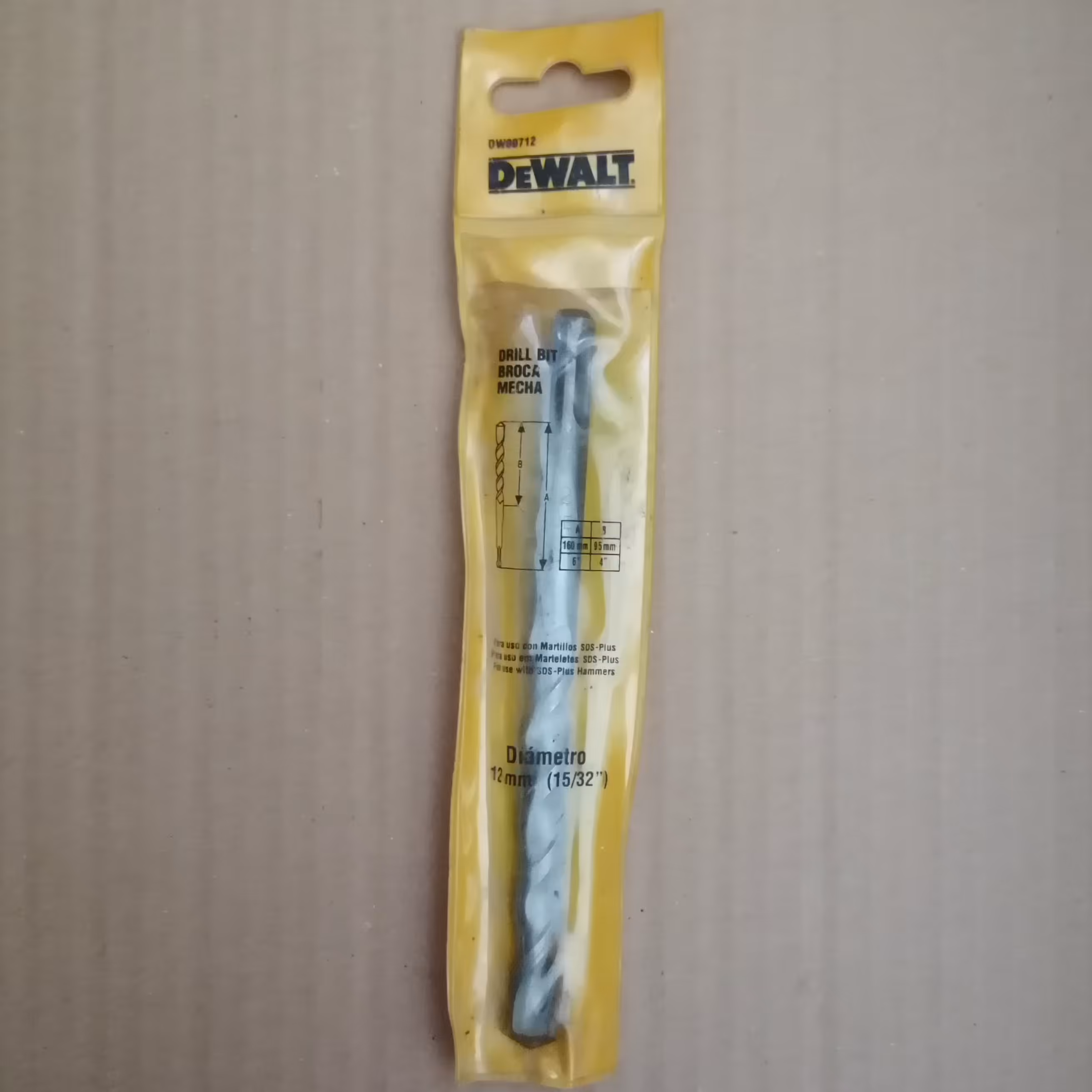 مته 4شیار 2الماسه برند Dewalt سایز 12میلی‌متر طول 16سانتی‌متر 