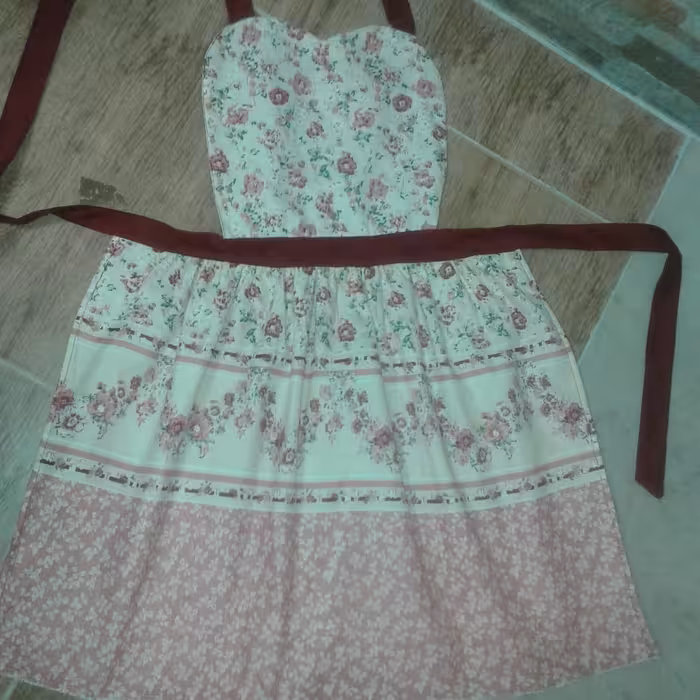 پیشبند آشپزخانه