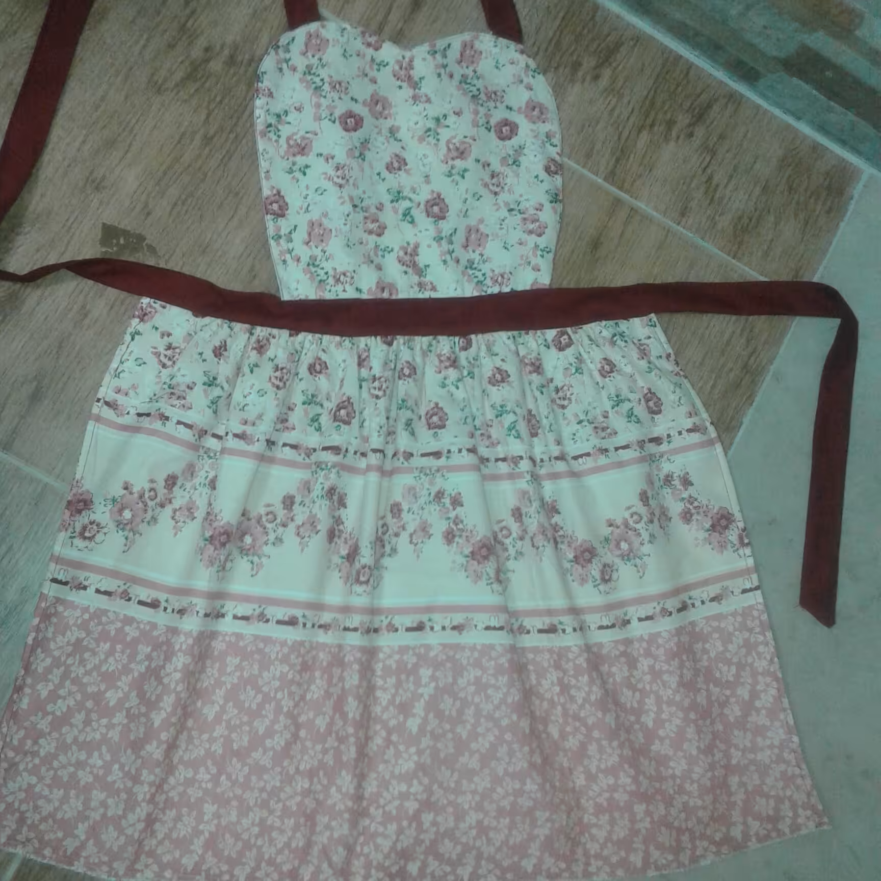 پیشبند آشپزخانه