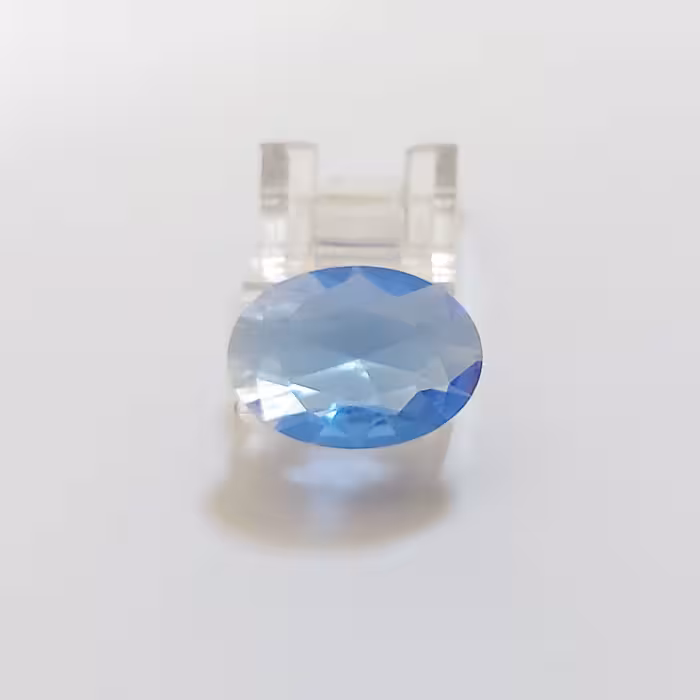 نگین توپاز زیبا(18در13میل)