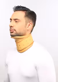 گردن بند طبی سخت چانه دار ador