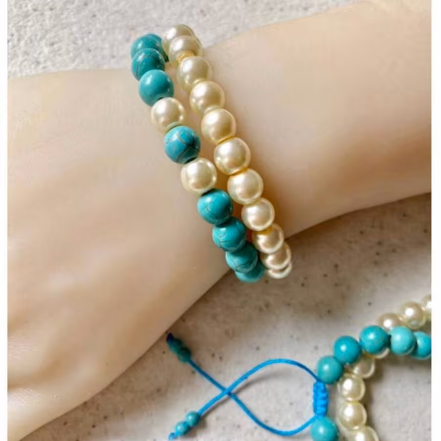 دستبند کشی طرح مروارید  دو و سه ردیفه در رنگها و مدل های مختلف