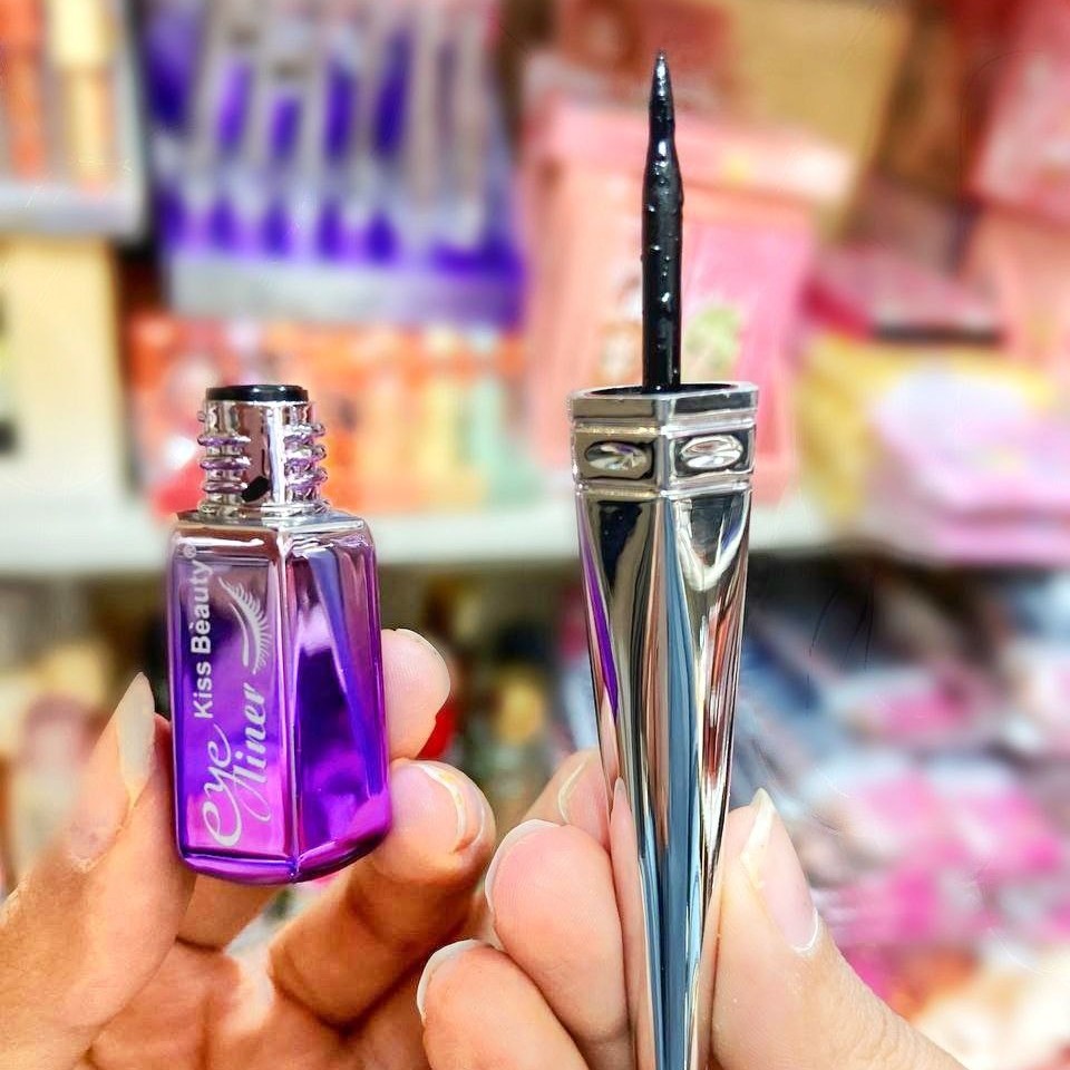 خط چشم ماژیکی