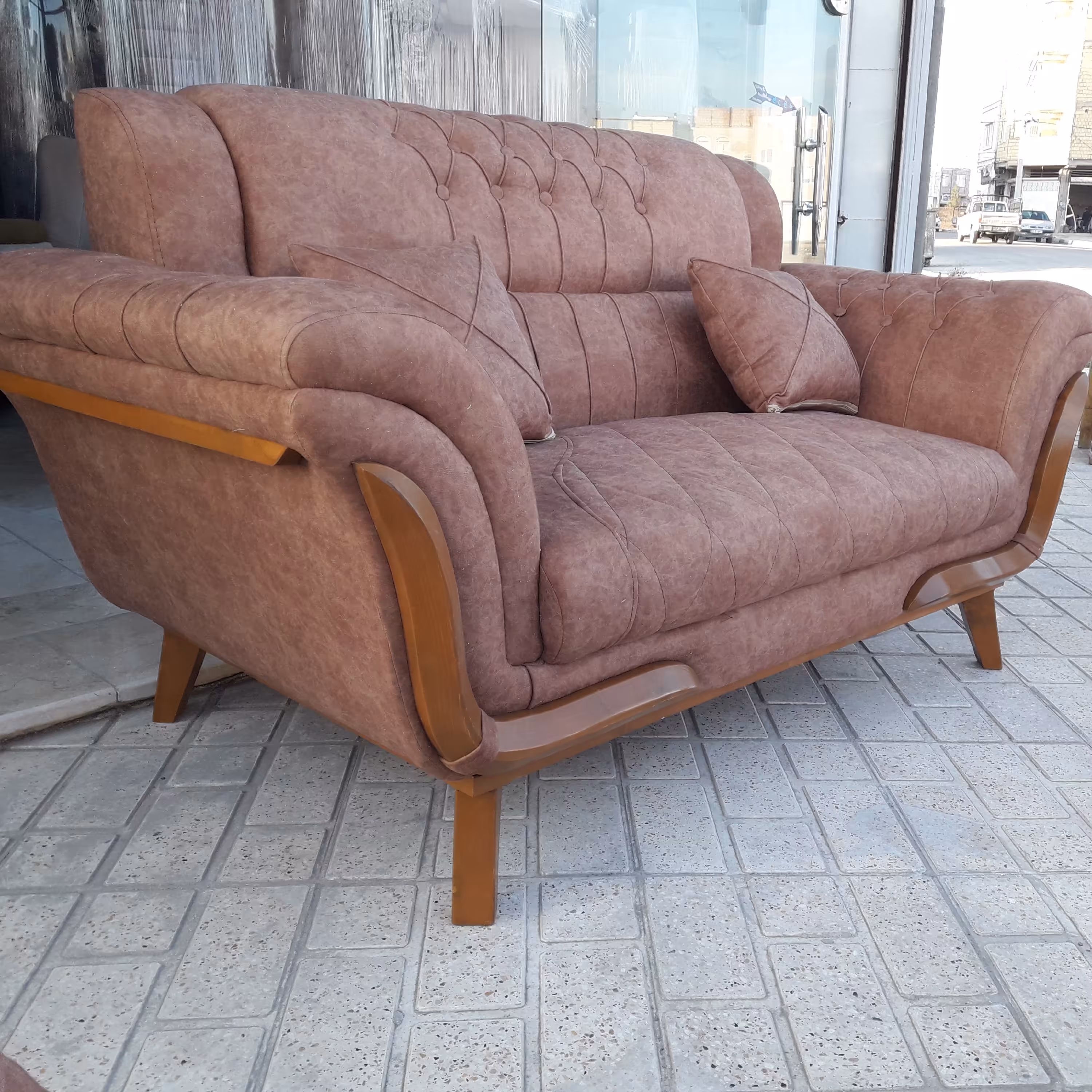 مبل راحتی مارشال با تضمین کیفیت