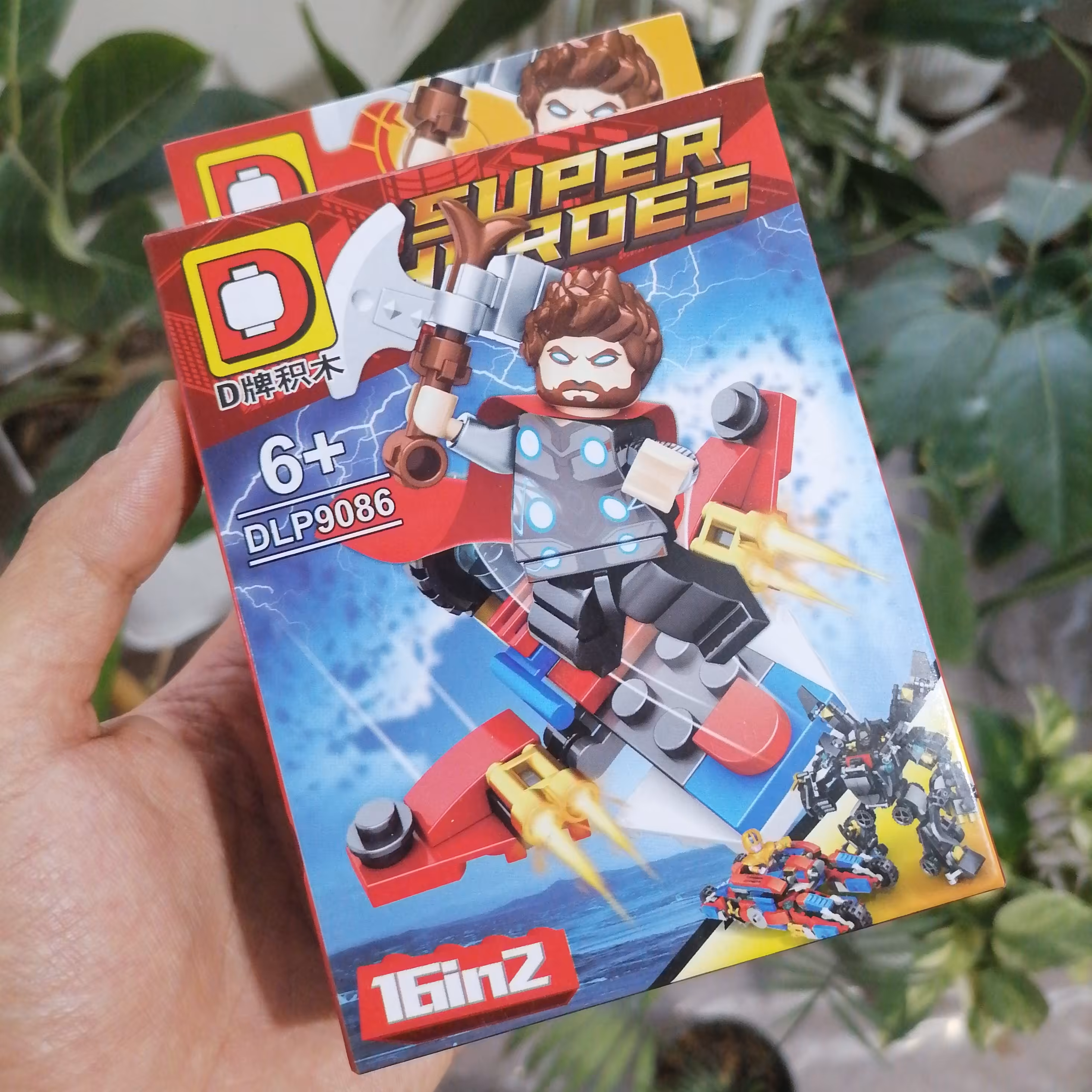 لگو ثور خشمگین با سفینه