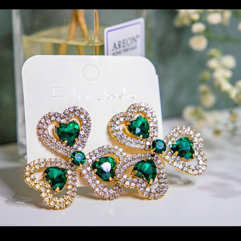 گوشواره zara ضدحساسیت نیاز به مراقبت دارن