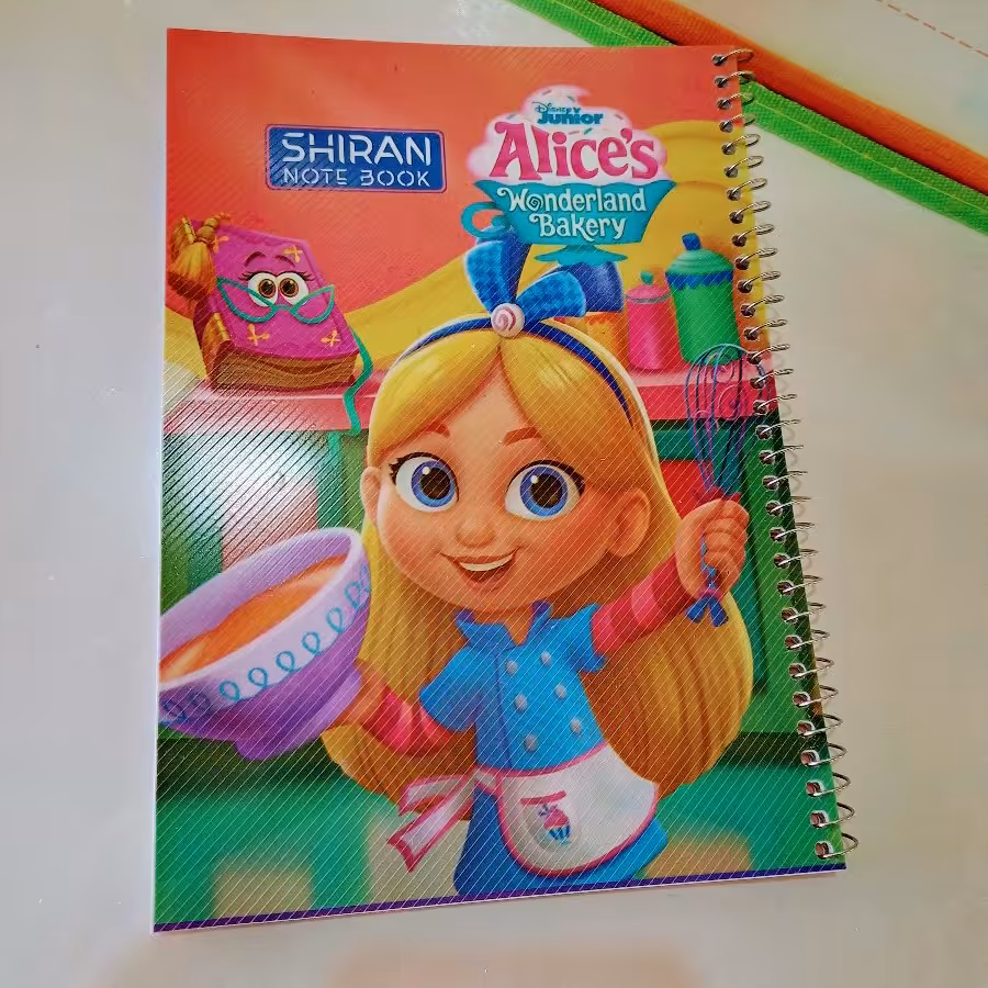 دفتر نقاشی فانتزی 50برگ سیمی در طرح های دخترونه و پسرونه(دفترچه نقاشی.دفتر سفید فانتزی.شخصیتهای کارتونی)بسته 5 عددی