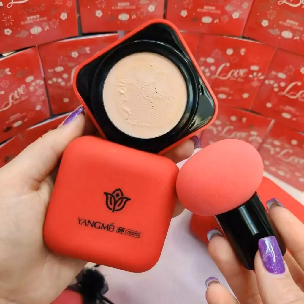 کوشن یانگمی دارای پدقارچی جایگزین کرمپودر و پنکک