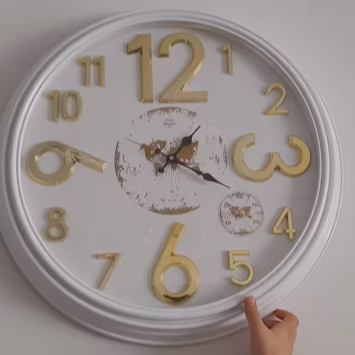 ساعت دیواری گرد(60 سانتی) مدل هلسینکی 