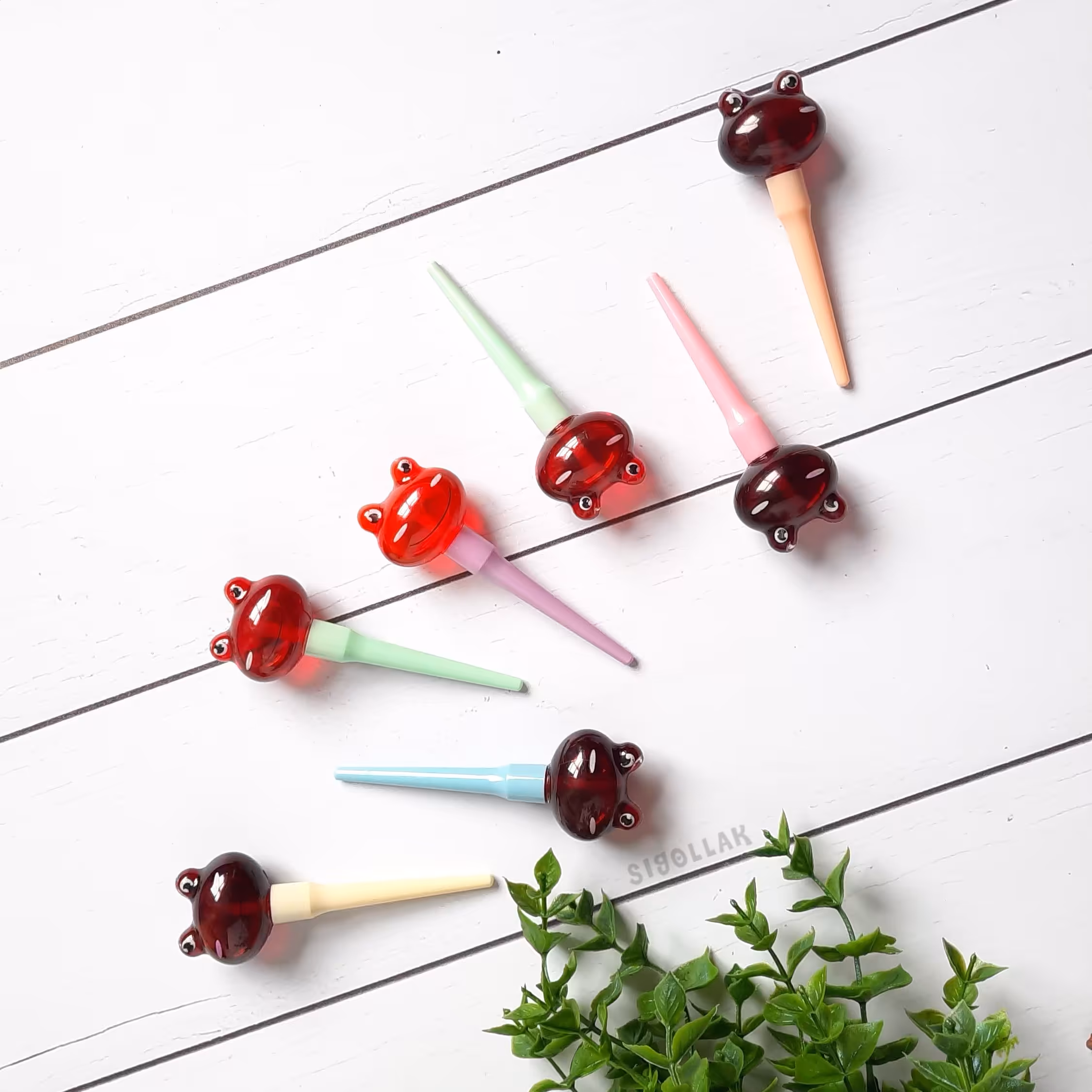 ماسک و تینت لب ماندگاری 24 ساعته و  رنگدهی فوق العاده بالا