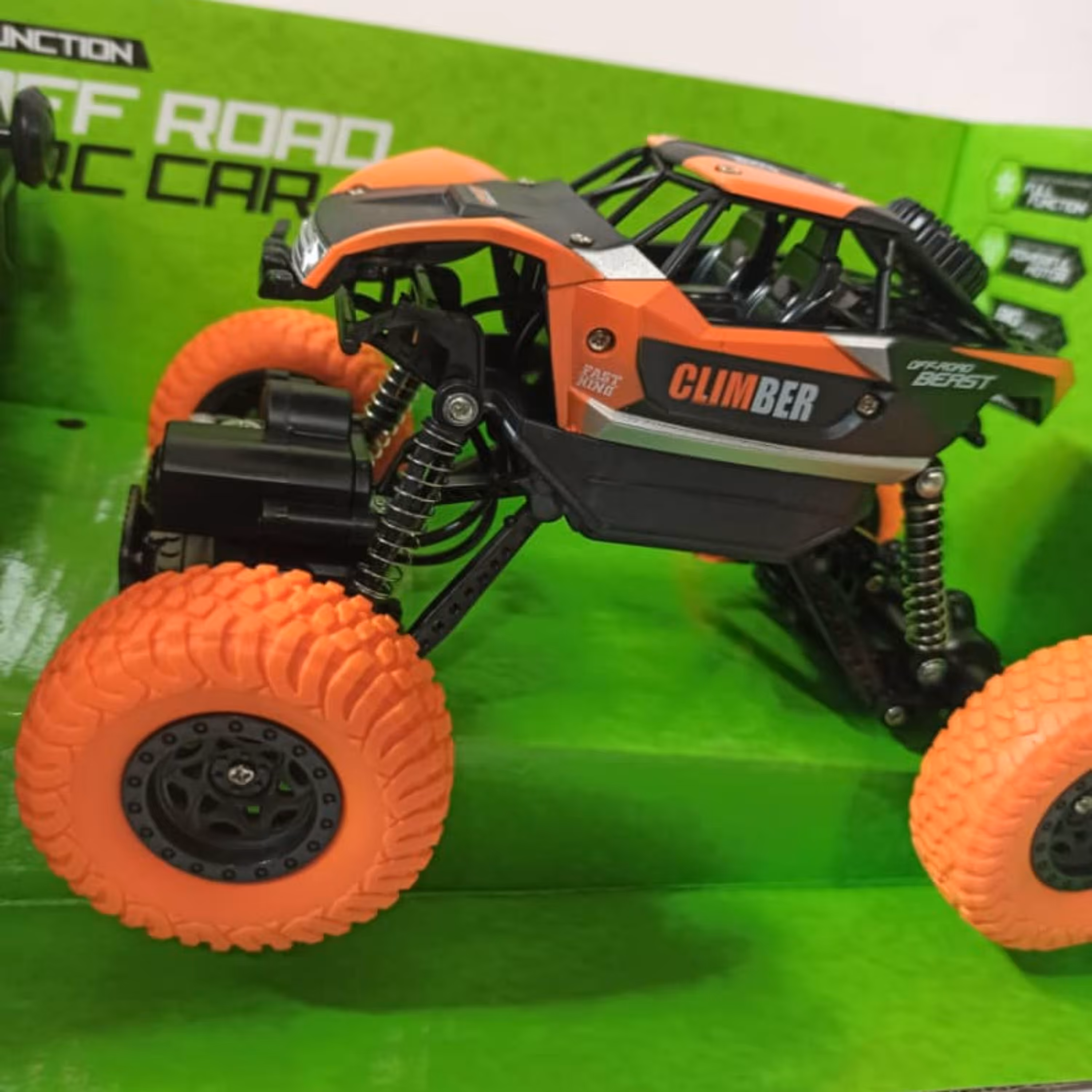 ماشین آفرودکنترلی کمک فنر دار کنترل از  راه دور