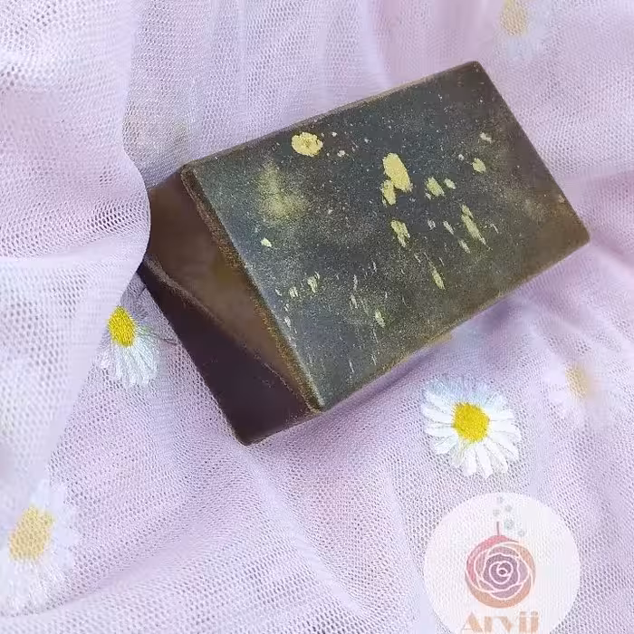 صابون دست‌ساز کاملا طبیعی حنا و سدر (90 گرمی)