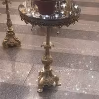 میز  برنزی  تک پایه  zl00065