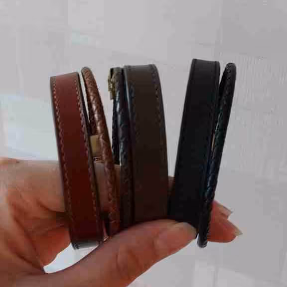دستبند چرم طبیعی