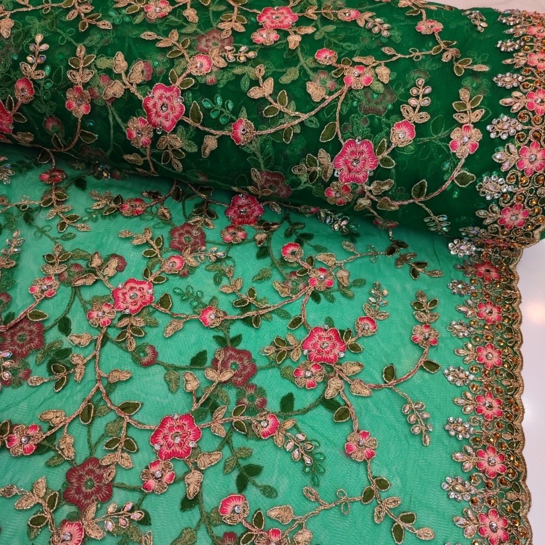 پارچه تور هندی سوزندوزی و نگین کاری مجلسی حاشیه دار
