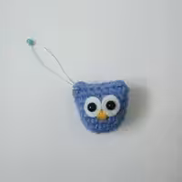 آویز فلش موبایل و جاکلیدی بافتنی دست باف طرح جغد کوچولو رنگ آبی تیره سفیرباف