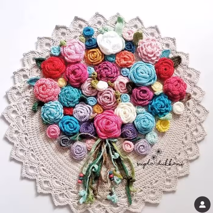 رومیزی قلاببافی