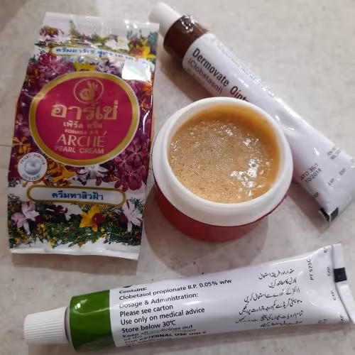 مواد اولیه یک و نیم قوطی کرم روشن کننده شب