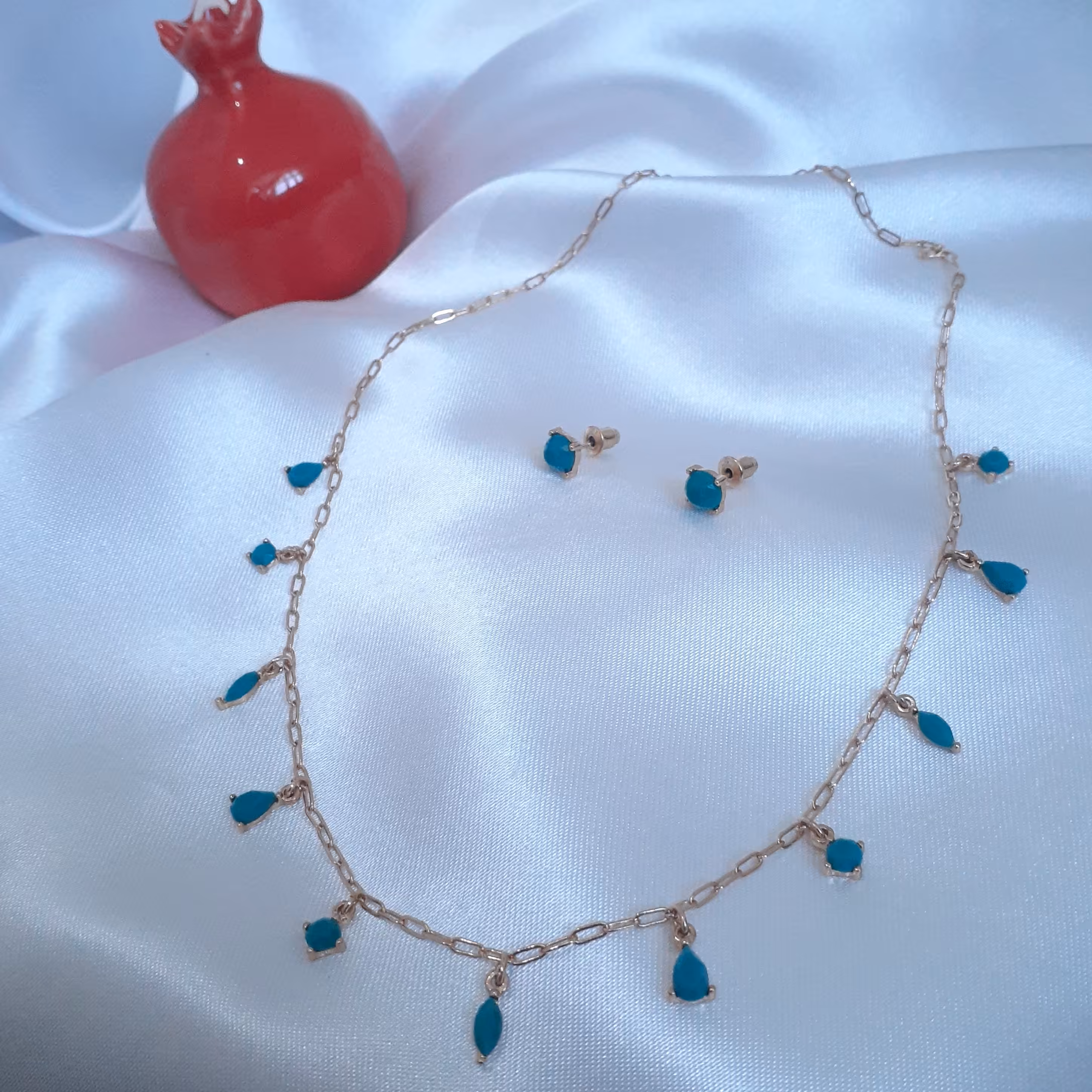 نیم ست فیروزه گردنبند و گل گوش 