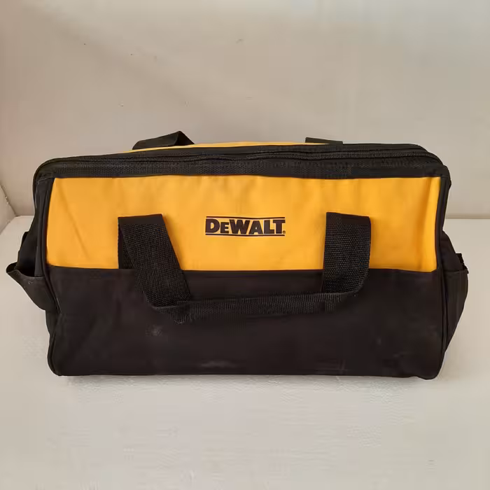 کیف ابزار برزنتی اورجینال دیوالت  طول 43 سانتیمتر
