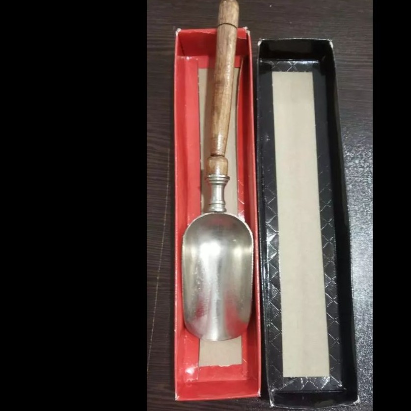 قاشق آجیل دسته چوبی