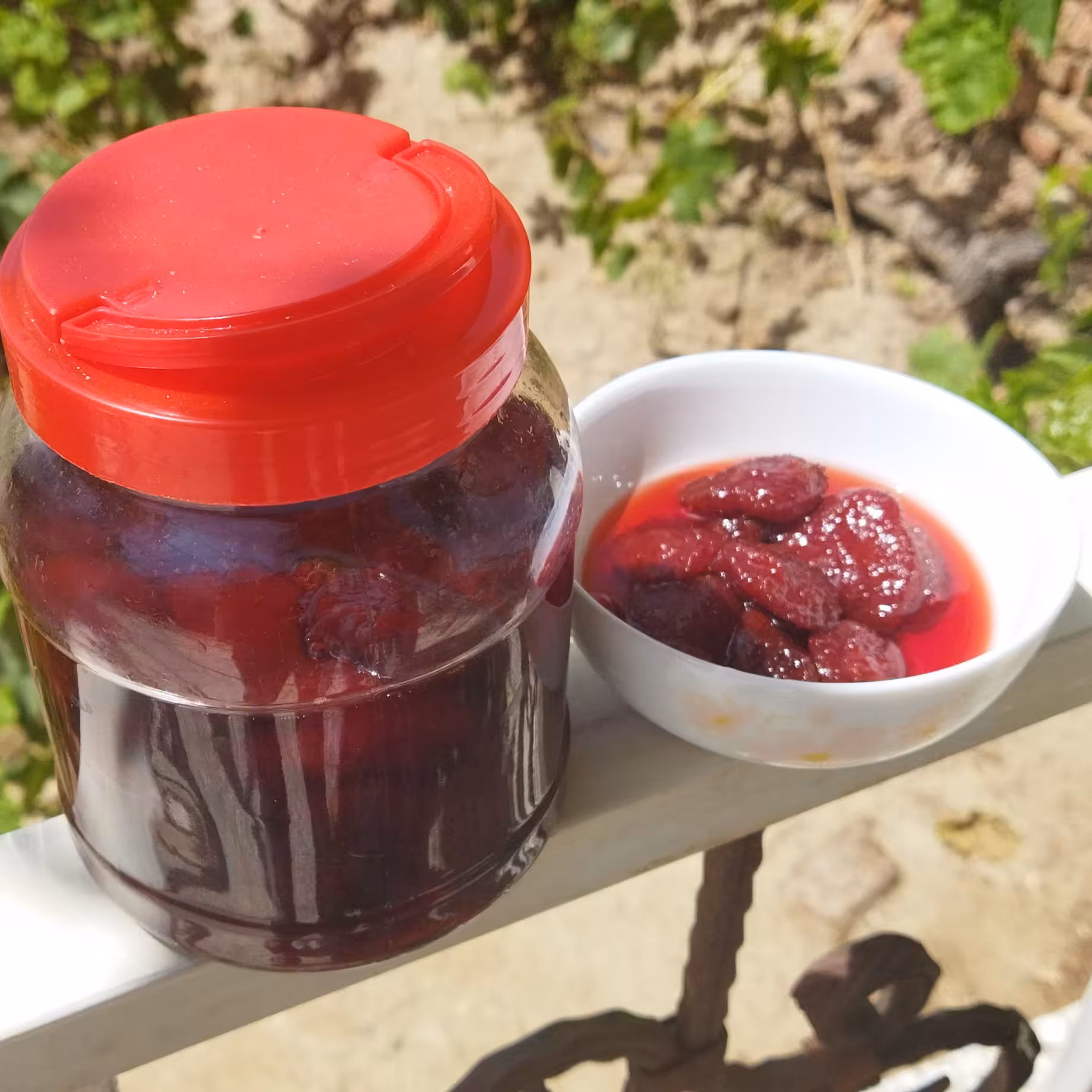 مربای توت فرنگی 1 کیلو 