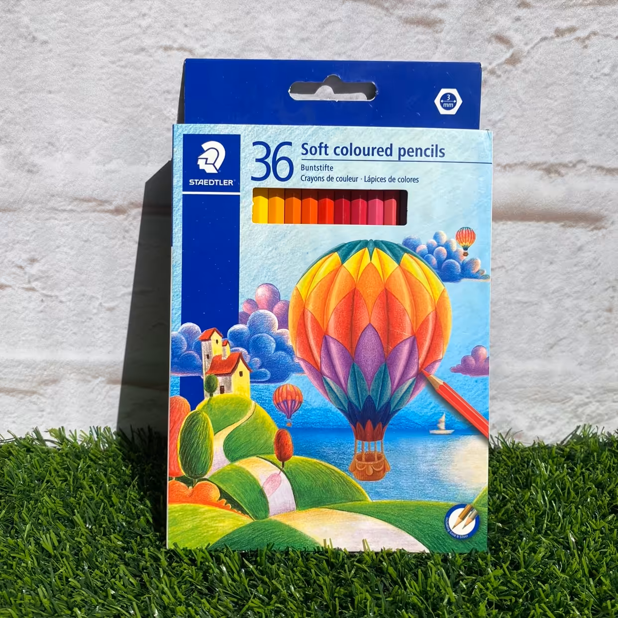 مداد رنگی 36 رنگ استدلر مدل سافت ( Soft) جعبه مقوایی