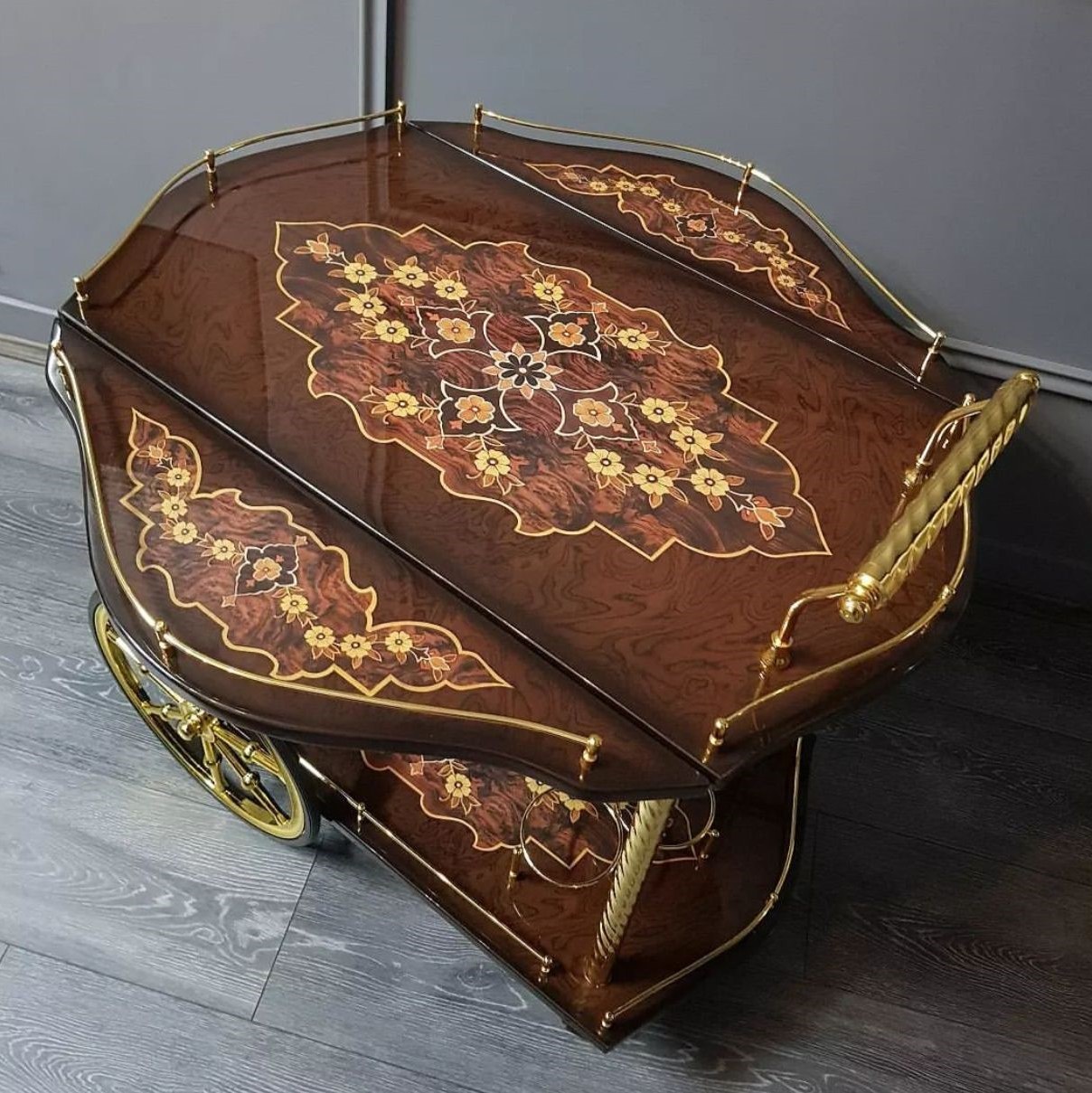 میز پذیرایی کالسکه مدل اسلیمی
