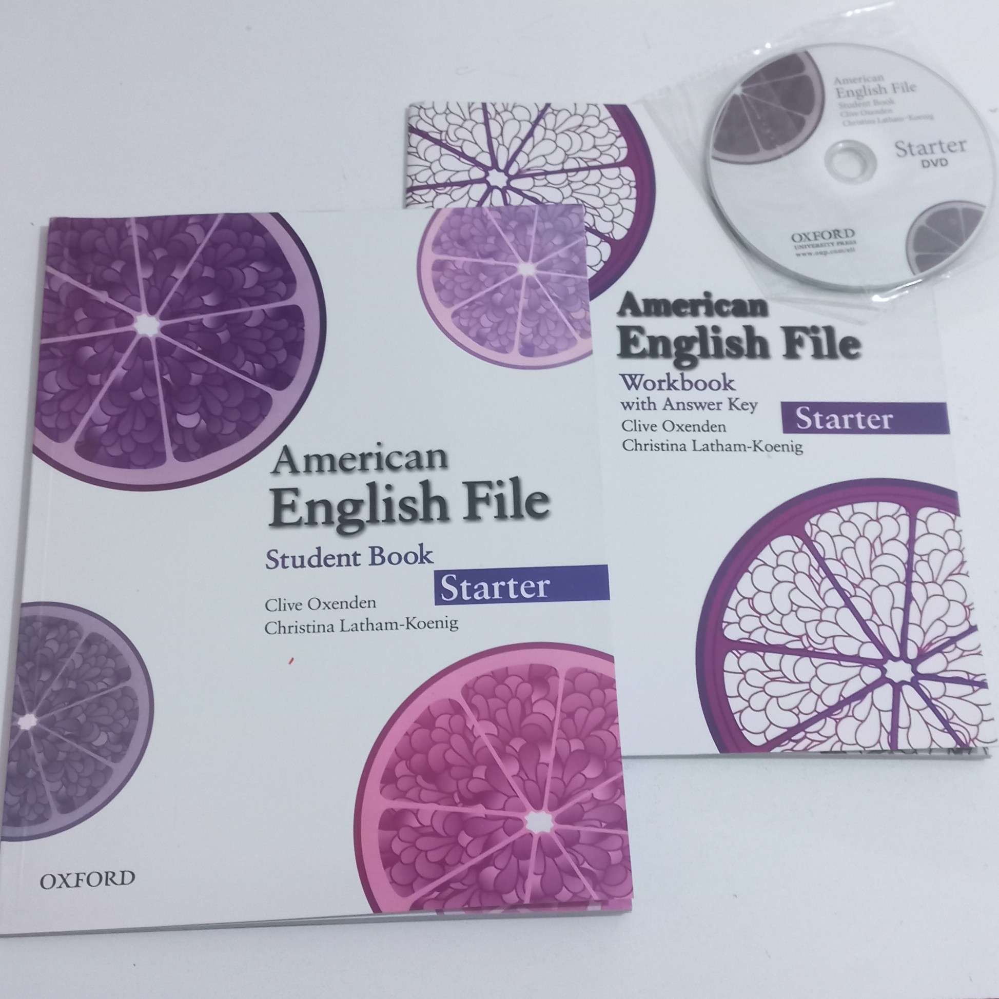 کتاب American English File starter (ویرایش اول) کتاب اصلی به همراه کتاب ورک بوک و CD نشر OXFORD