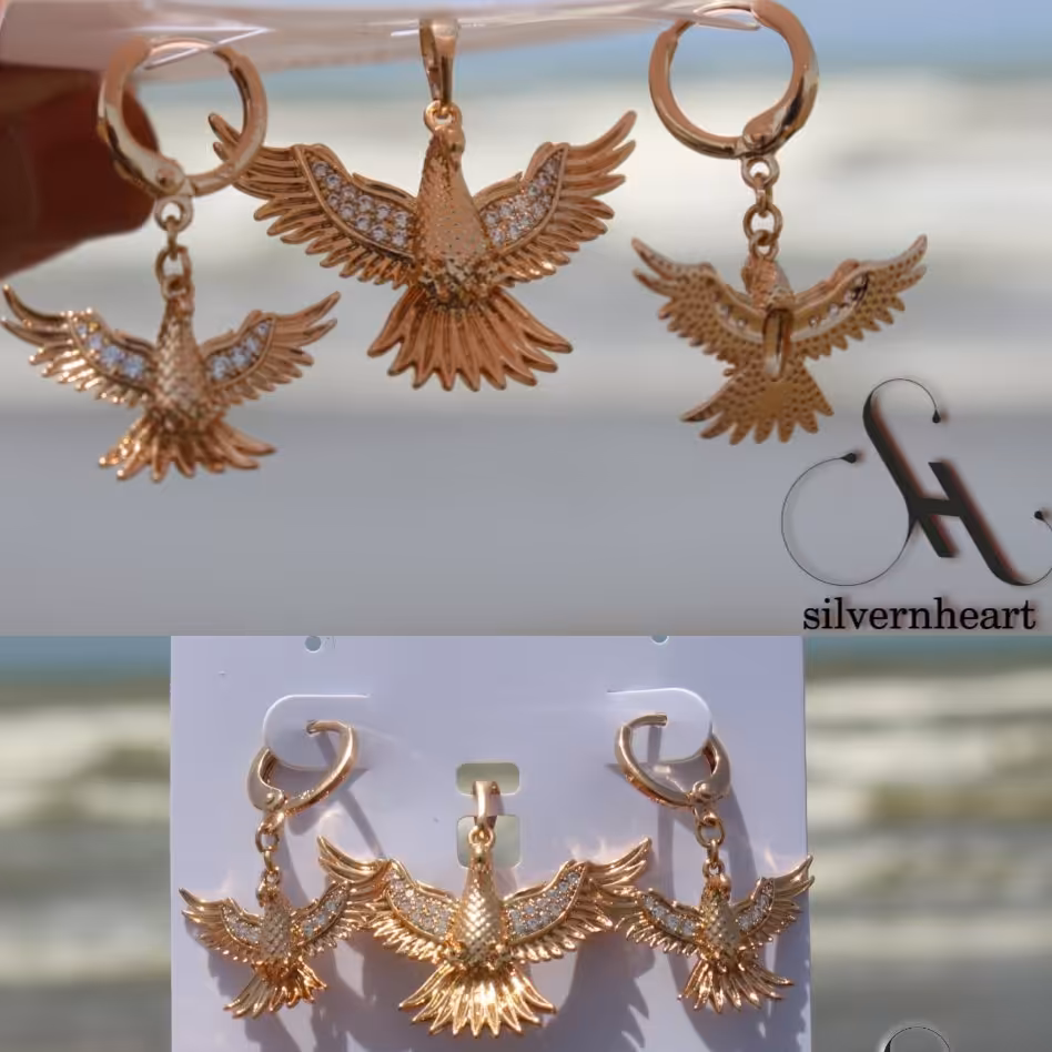 نیم ست گوشواره و پلاک گردنی از برند ژوپینگ 