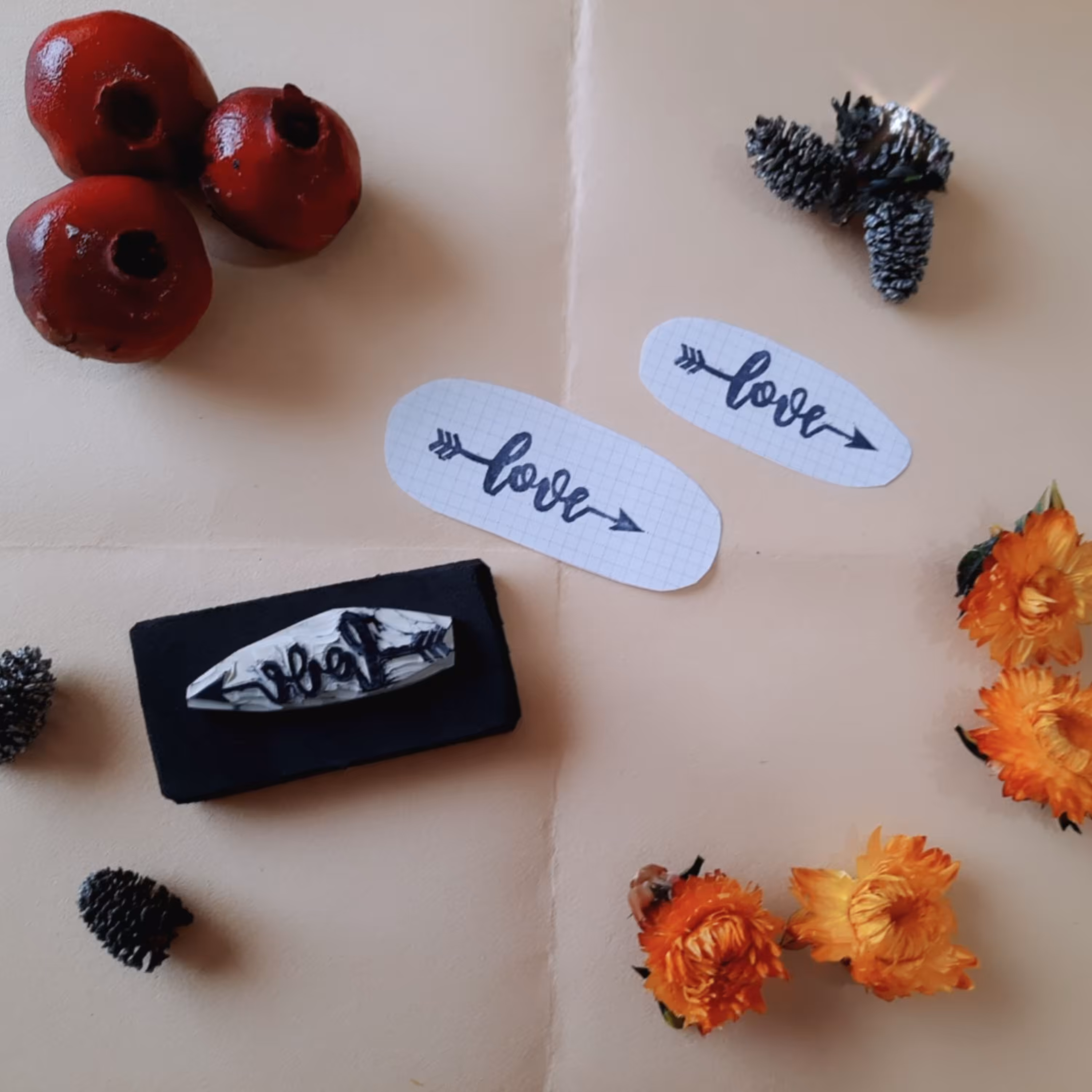 مهر تاتو...مهر لینو ابعاد کوچک..با پایه فوم فشرده