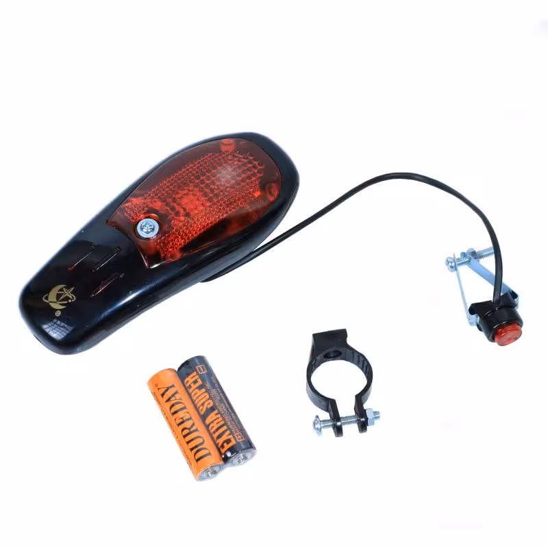 آژیر دوچرخه مدل پلیسی _ بوق دوچرخه
همراه با دو عدد باتری قلمی