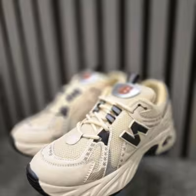 کتانی زنانه