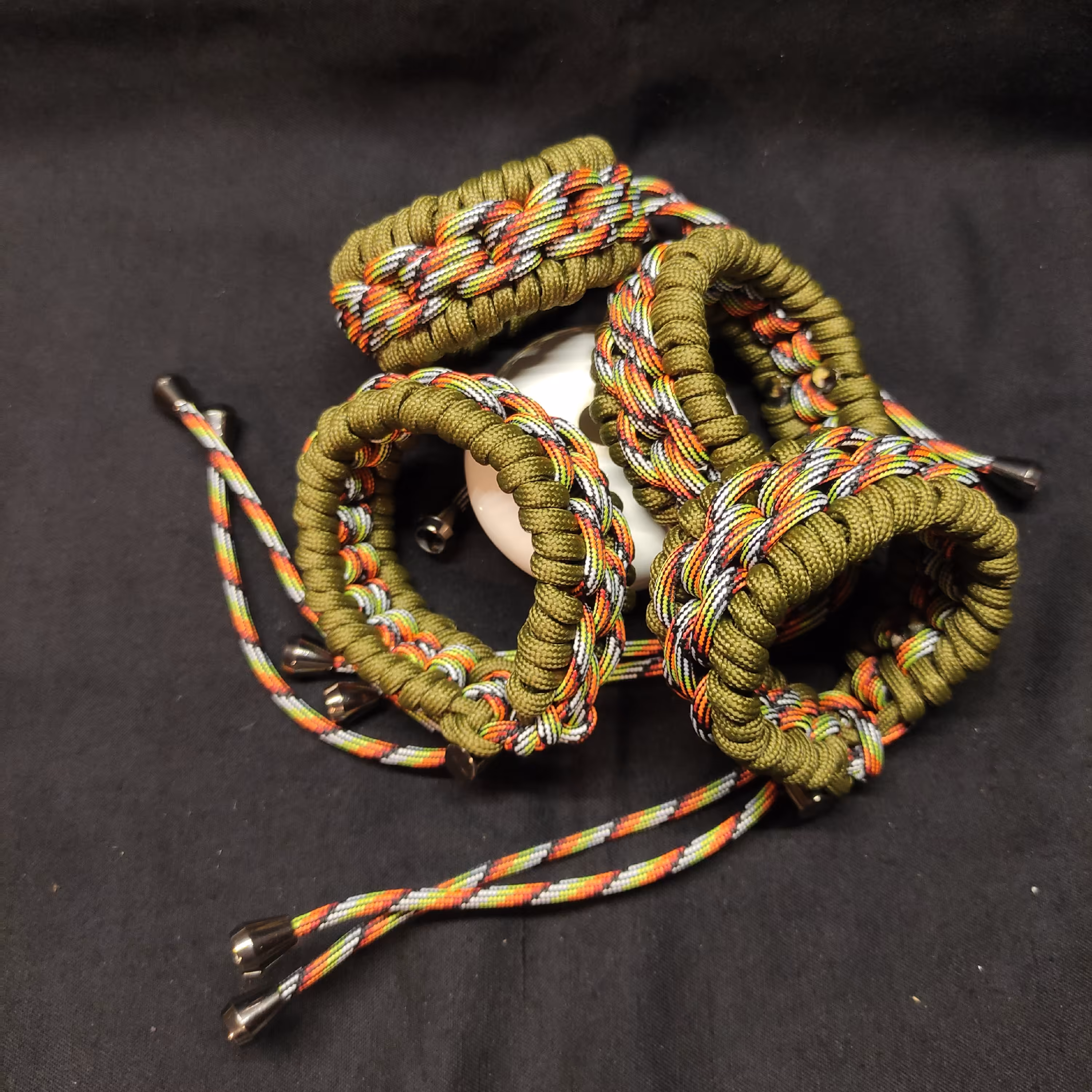 دستبند پاراکورد،