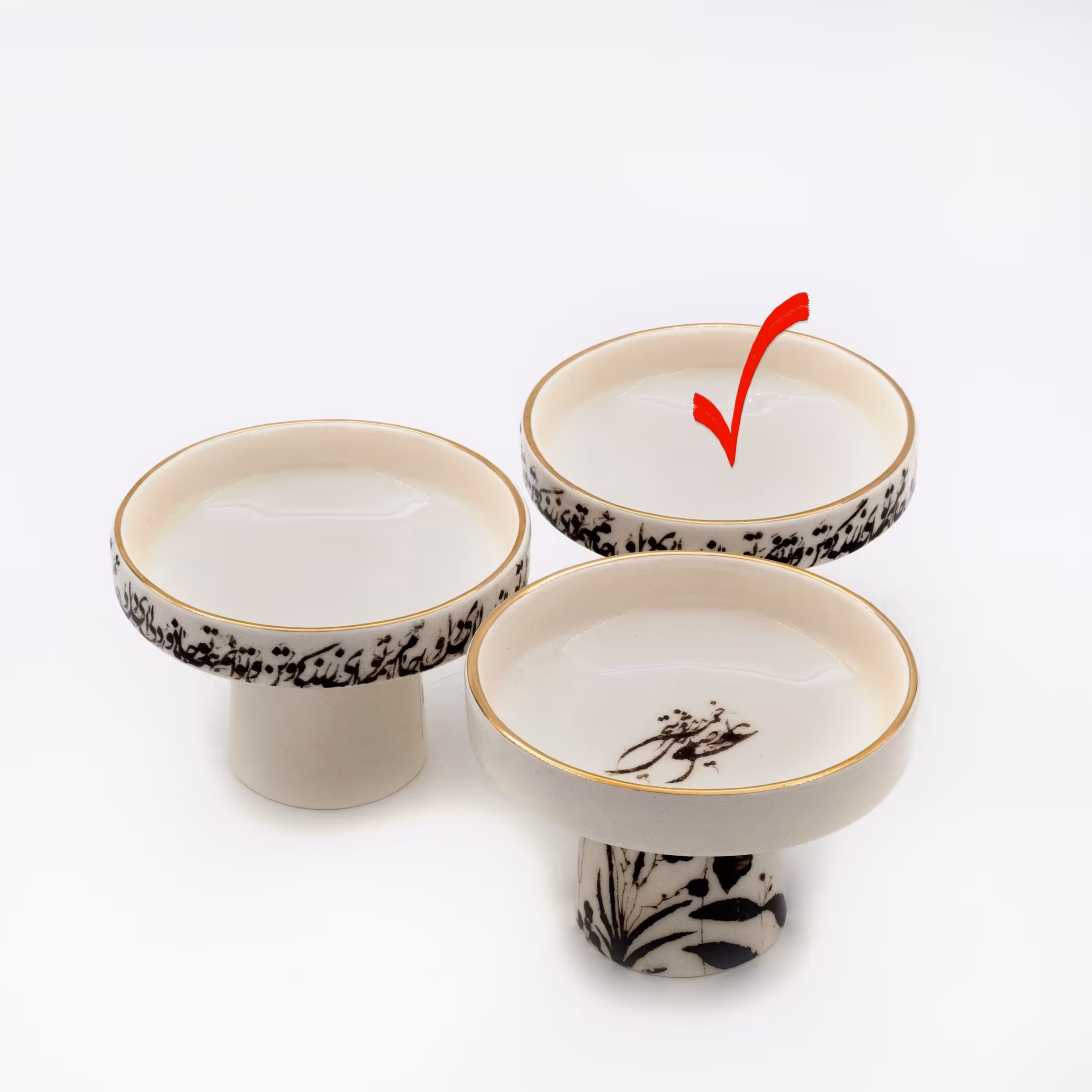 آجیل خوری سرامیک لب طلایی 14