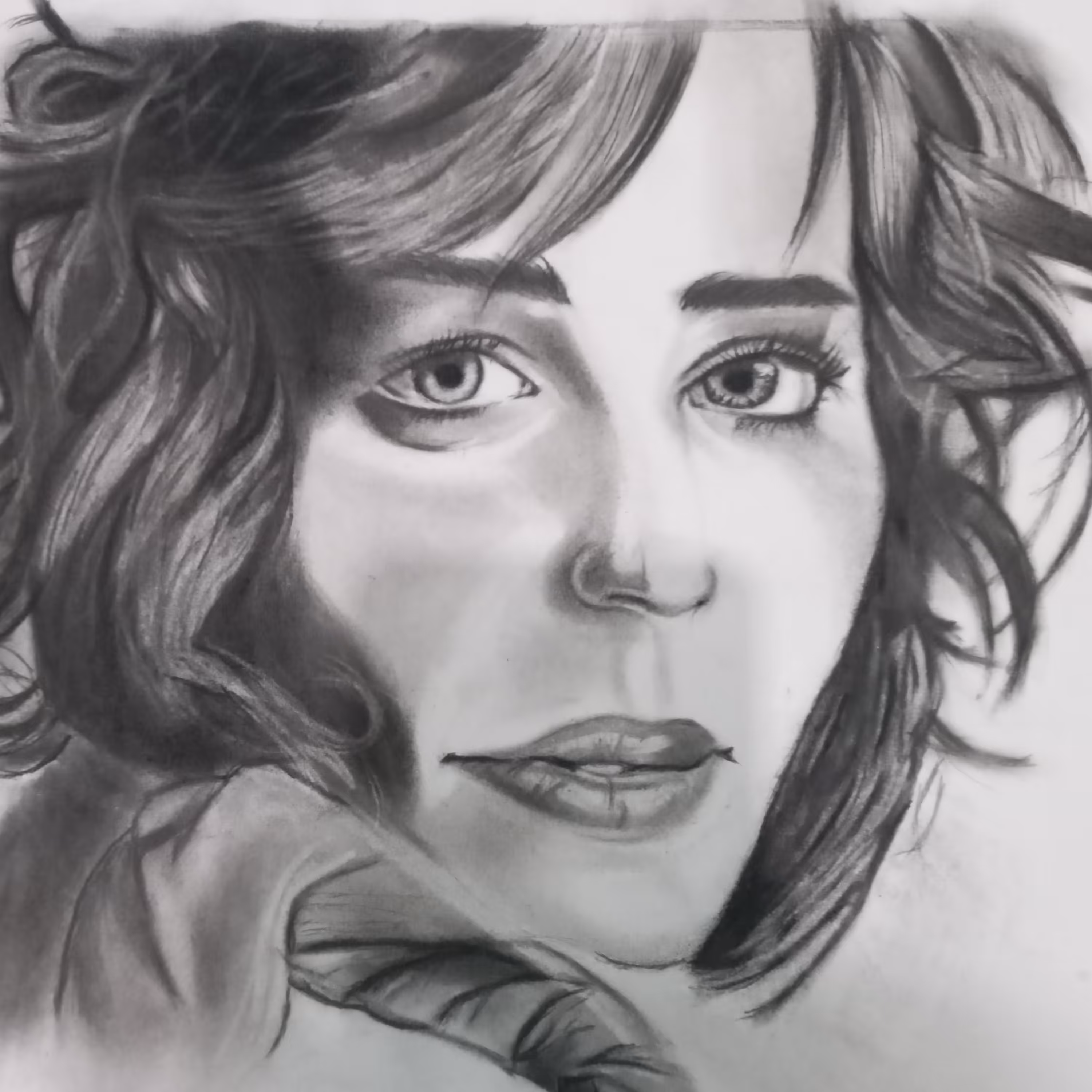 سایز  چهره25 35 ورق مقوا کنته 20 گرم میباشد قیمتش  500 تومن