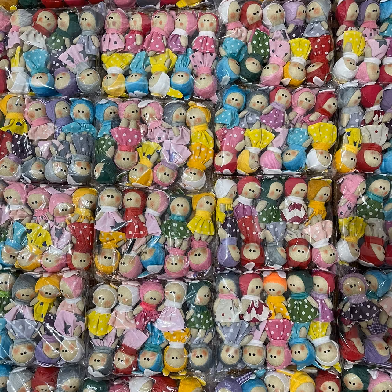 عروسک اویز  پک 10 عددی اقتصادی 