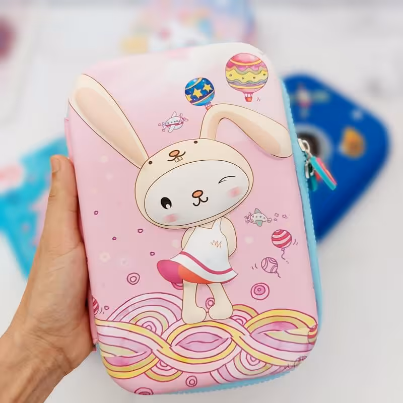 جامدادی کتابی فانتزی طرح برجسته